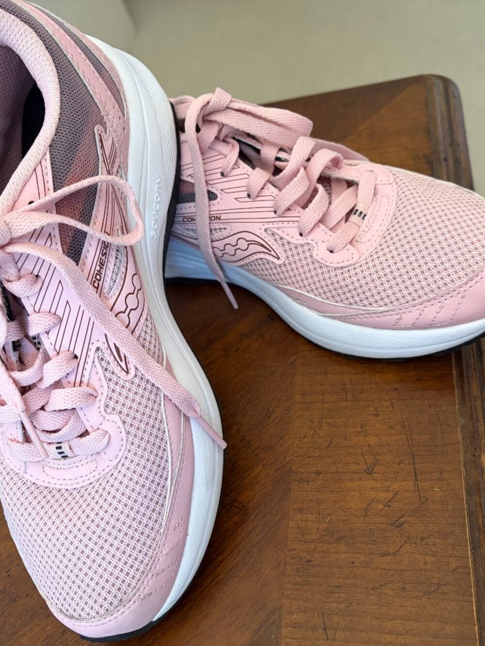 NEW WOMEN'S SAUCONY COHESION SNEAKERS PINK/MAUVE COLOR